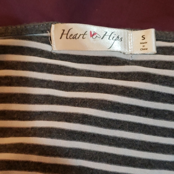 Excellent condition Heart and Hips small quarter - Picture 2 of 2